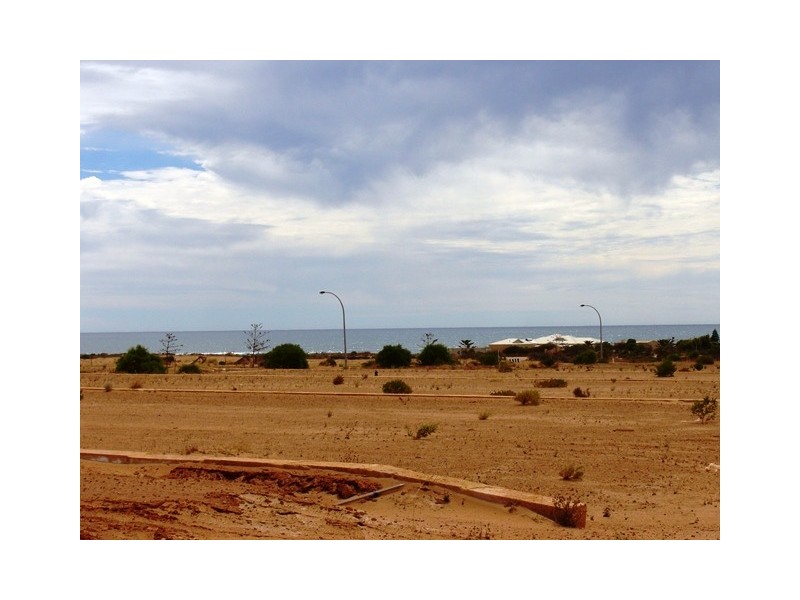 11 Lugger Outlook, Glenfield WA 6532