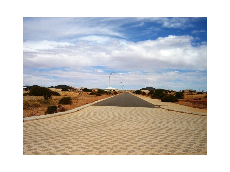 11 Lugger Outlook, Glenfield WA 6532