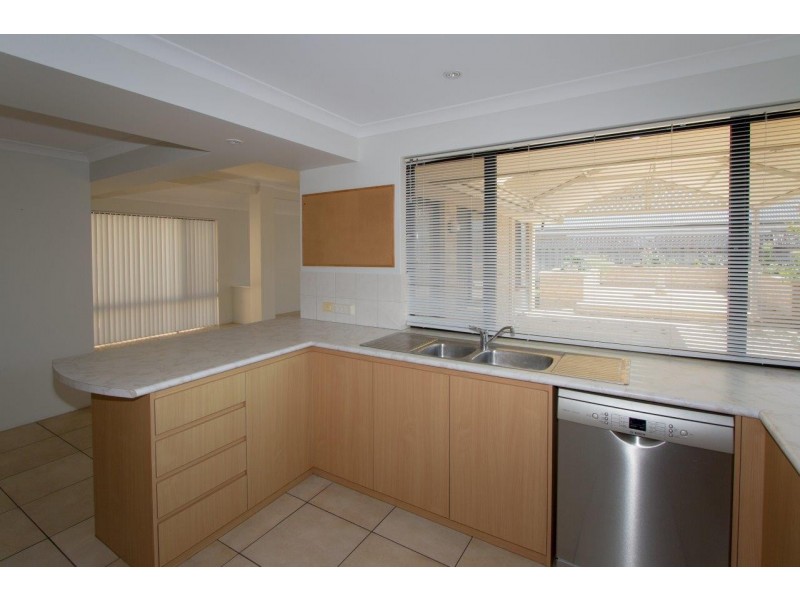 10 Beagle Place, Geraldton WA 6530