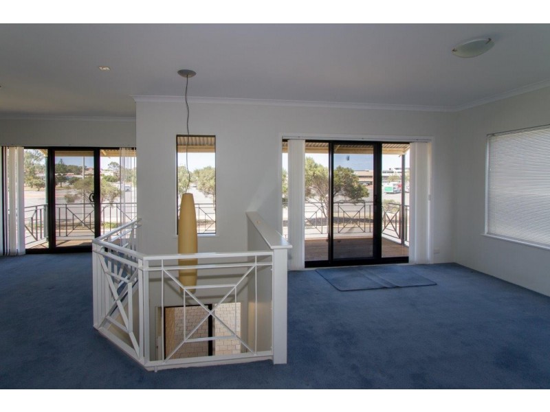 10 Beagle Place, Geraldton WA 6530