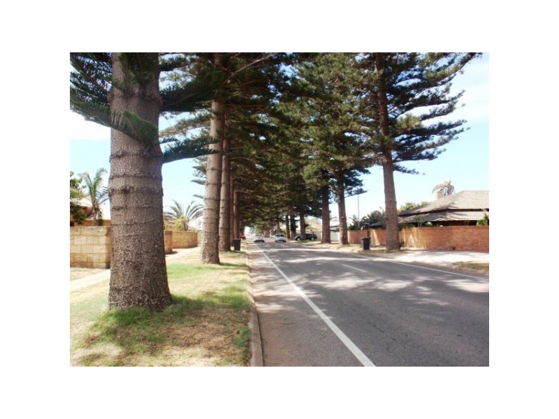 118 Fitzgerald Street, Beachlands WA 6530