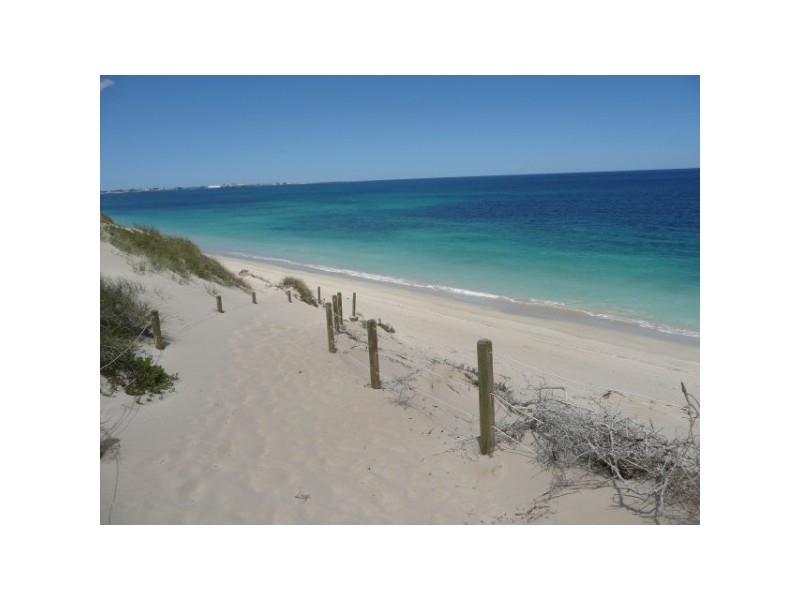 56 Moorings Loop, Sunset Beach WA 6530
