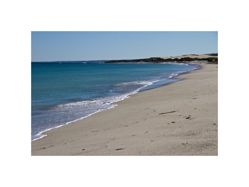 30 Stillwater Avenue, Drummond Cove WA 6532