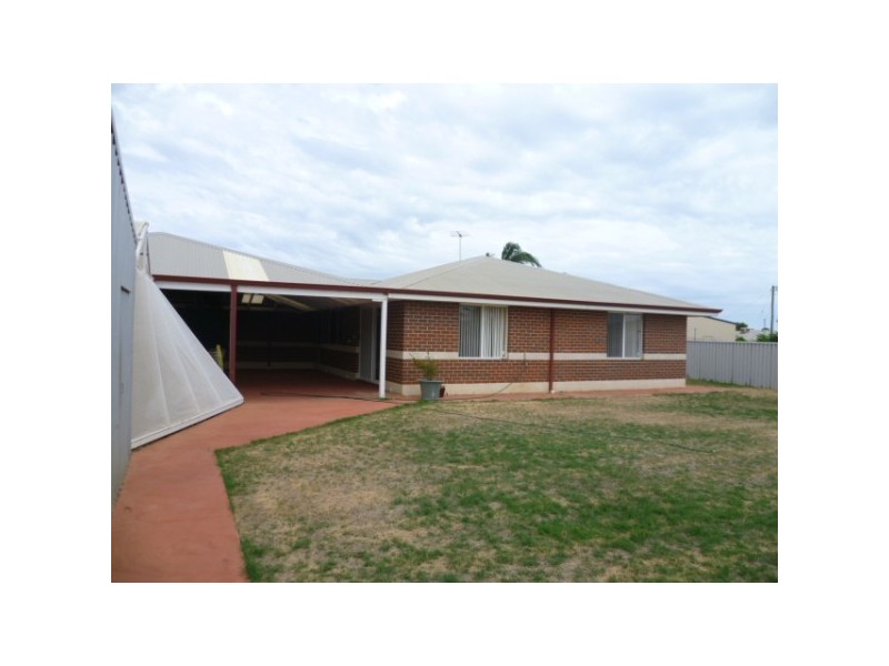 12 Calythrix Court, Strathalbyn WA 6530