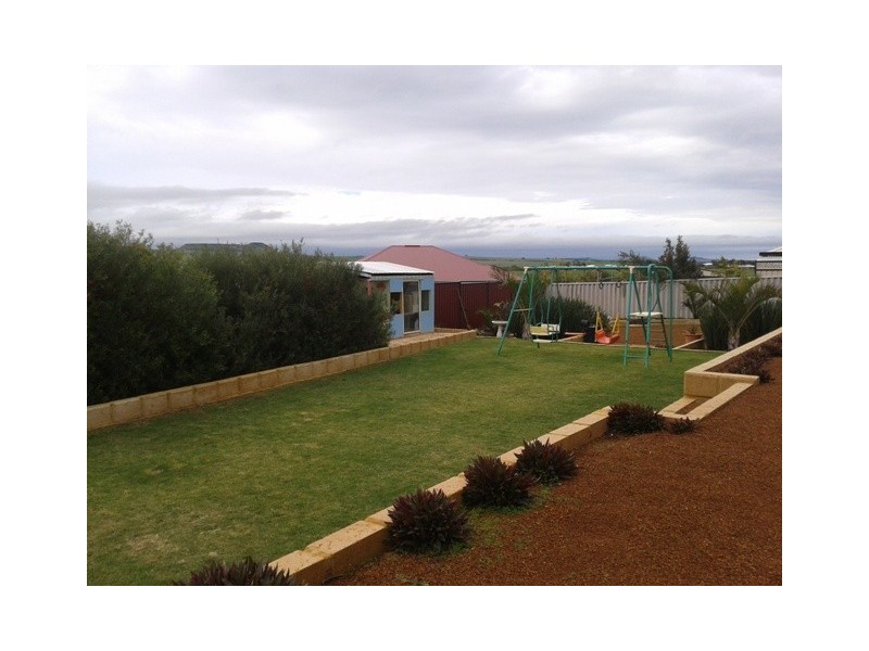 10 Fuchsia Close, Strathalbyn WA 6530