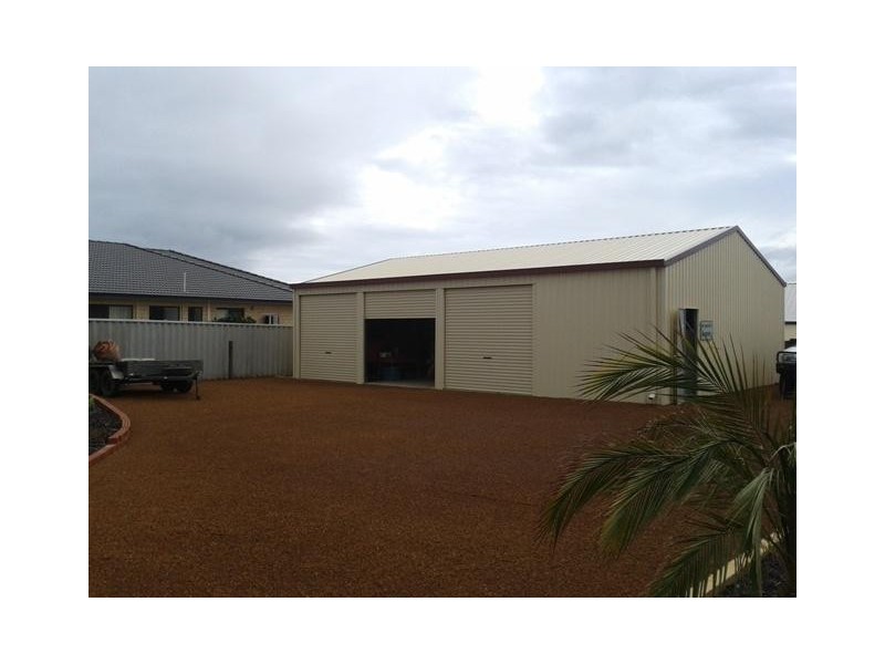 10 Fuchsia Close, Strathalbyn WA 6530