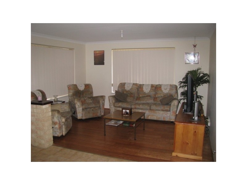 13 Candlebark Drive, Strathalbyn WA 6530