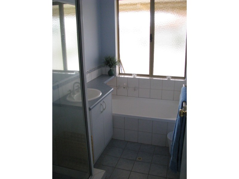 13 Candlebark Drive, Strathalbyn WA 6530