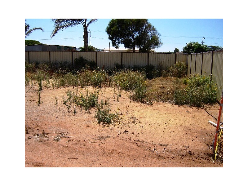 263A Second Street, Wonthella WA 6530