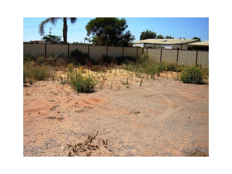 263A Second Street, Wonthella WA 6530