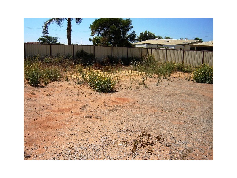 263A Second Street, Wonthella WA 6530