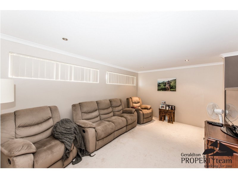 5 Ada Wynd, Wandina WA 6530