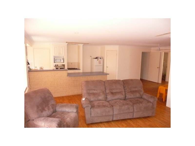 36 Winnetta Ridge, Wandina WA 6530