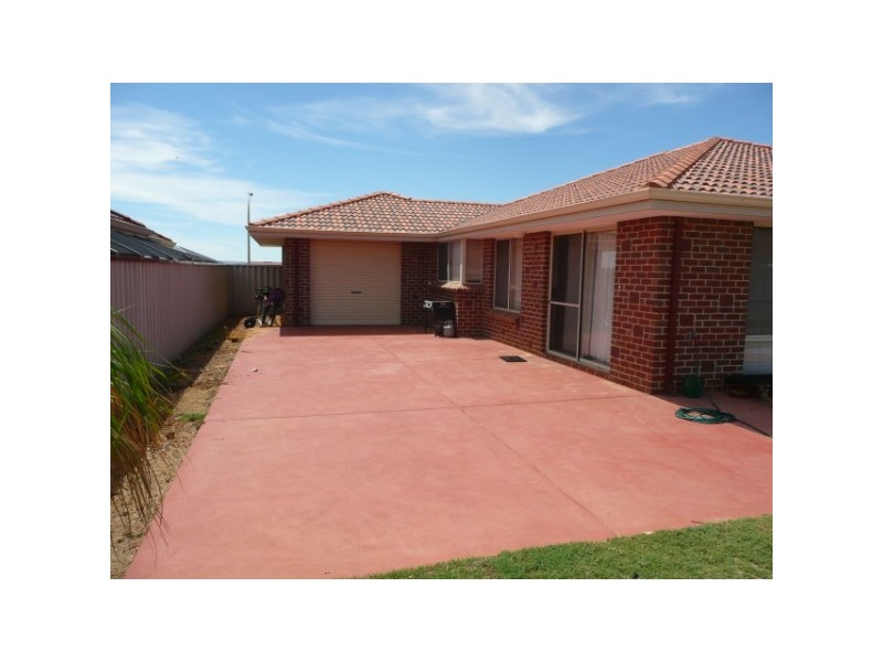 36 Winnetta Ridge, Wandina WA 6530