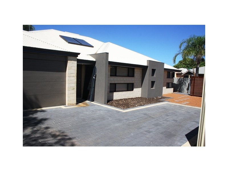 242B Second Street, Wonthella WA 6530