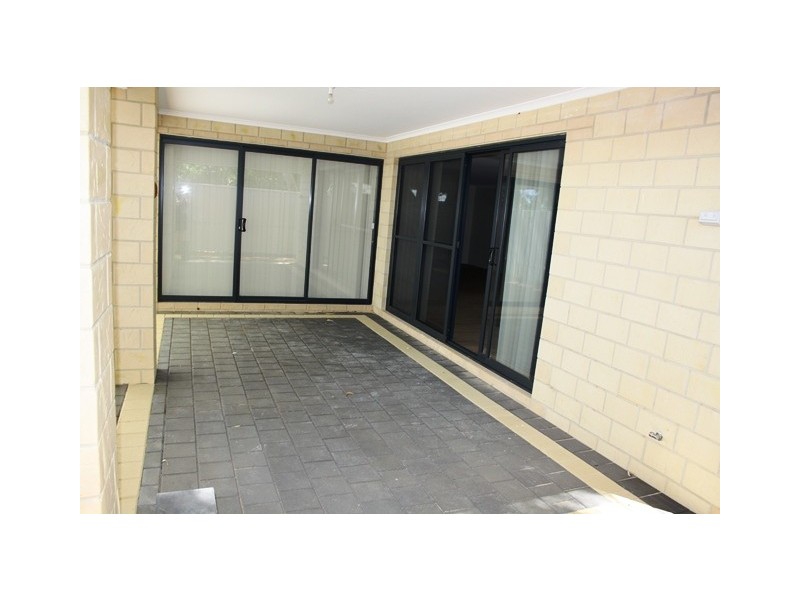 242B Second Street, Wonthella WA 6530