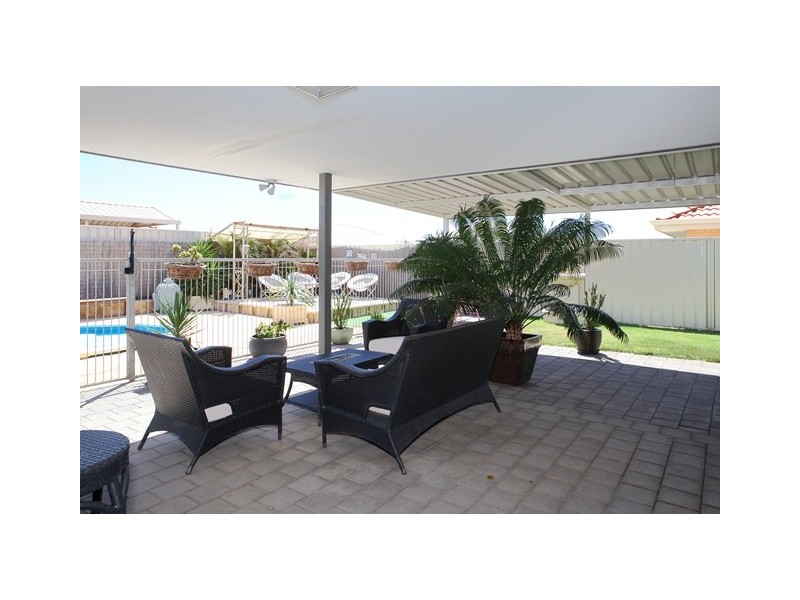 1 Ocean Queen Drive, Wandina WA 6530