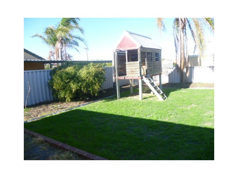 10 Thames Drive, Cape Burney WA 6532