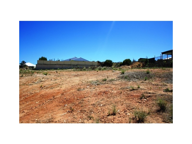 5 Basile Court, Wandina WA 6530