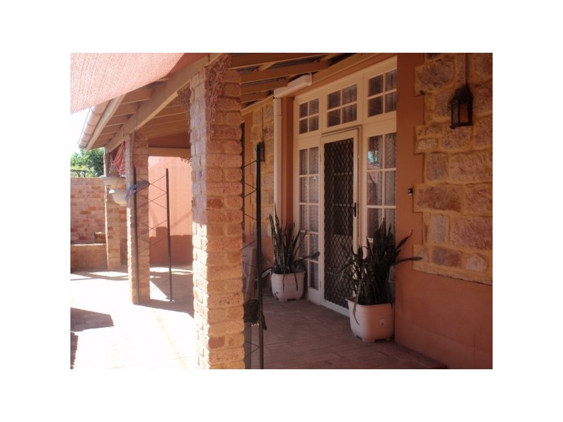 115 Augustus Street, Geraldton WA 6530