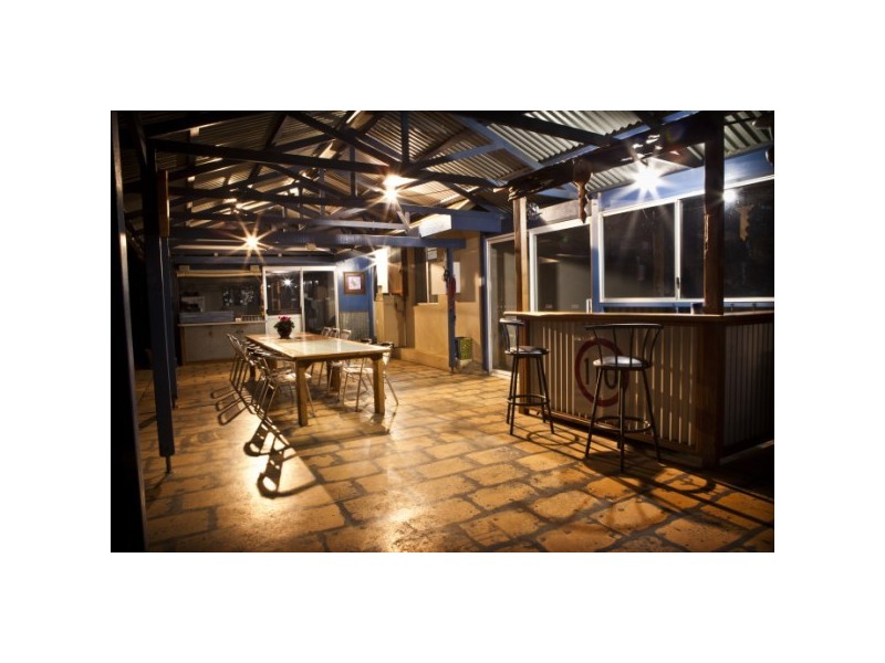 16 Adeena Close, Spalding WA 6530