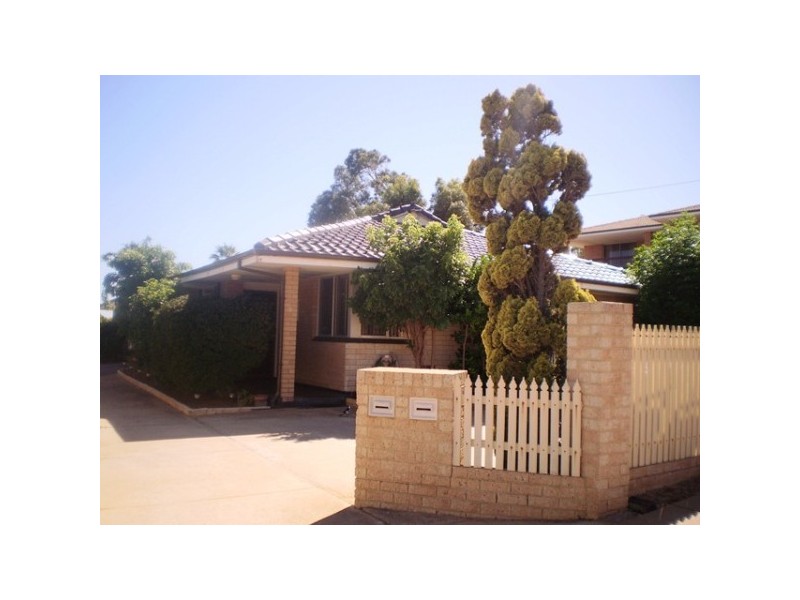 5 Hosken Street, Bluff Point WA 6530