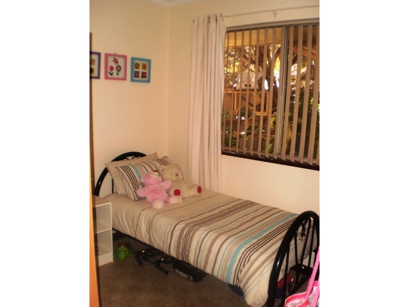 5 Hosken Street, Bluff Point WA 6530