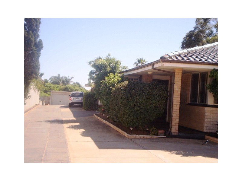 5 Hosken Street, Bluff Point WA 6530