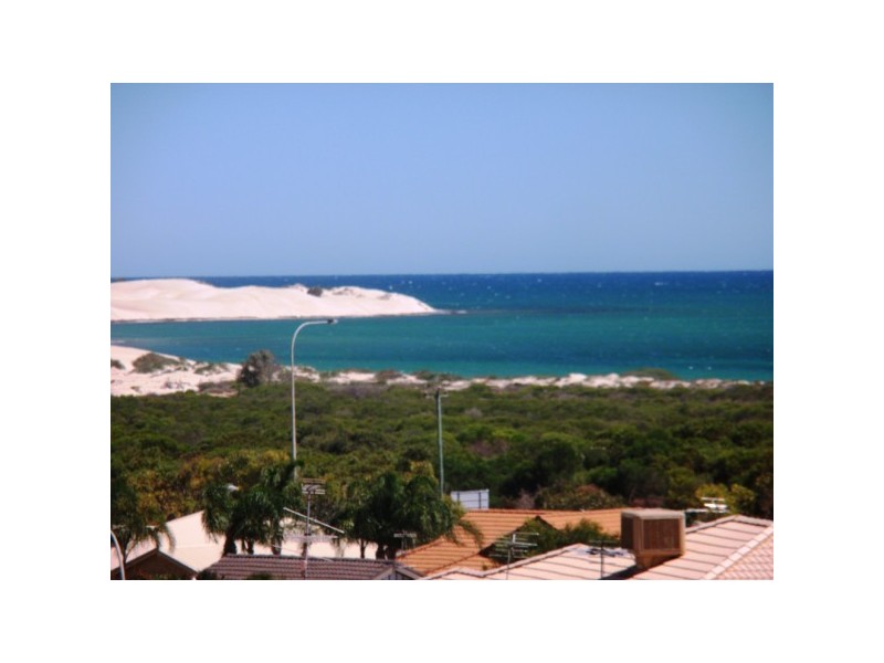 20 Endeavour Drive, Wandina WA 6530