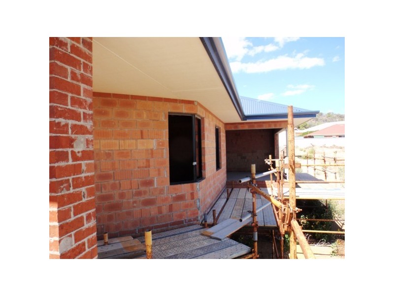 20 Endeavour Drive, Wandina WA 6530