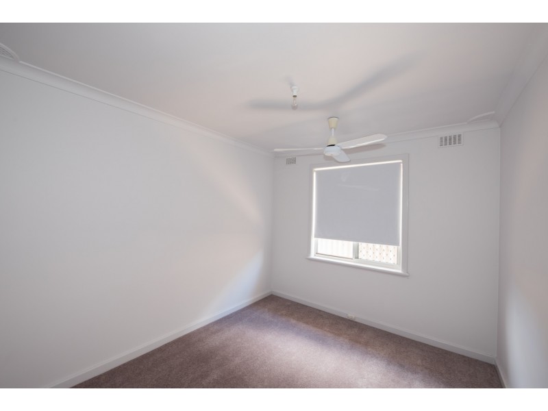 102 Kenny Crescent, Rangeway WA 6530