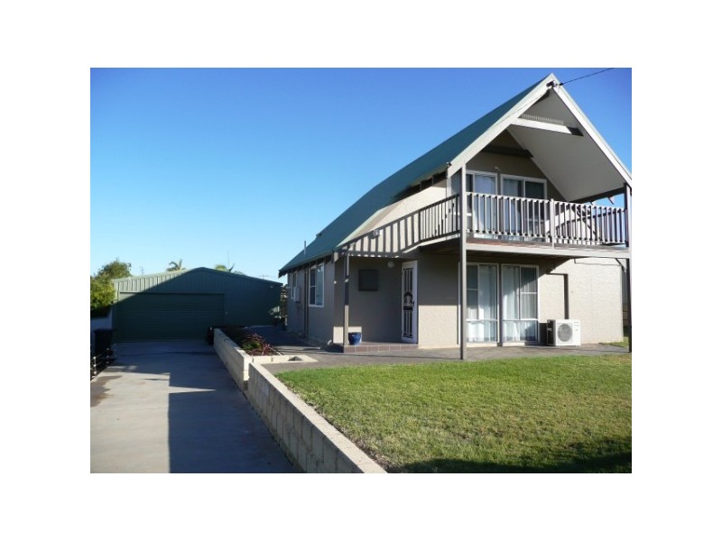 35 River Drive, Cape Burney WA 6532