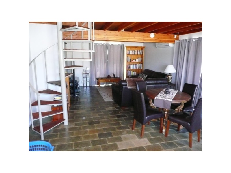 35 River Drive, Cape Burney WA 6532