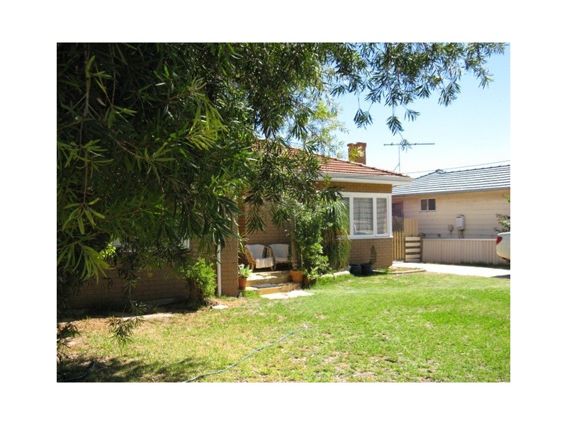 18 Askew Road, Geraldton WA 6530