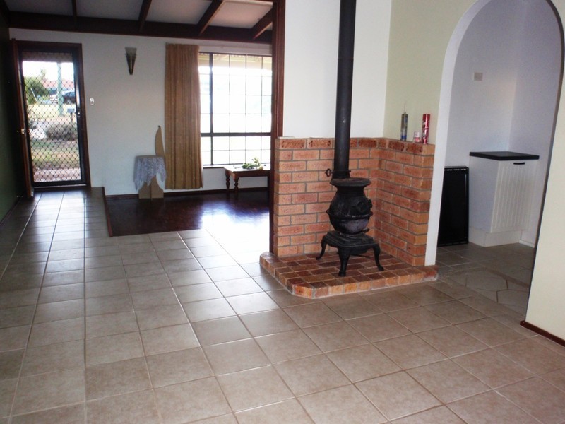 21 Thames Drive, Cape Burney WA 6532