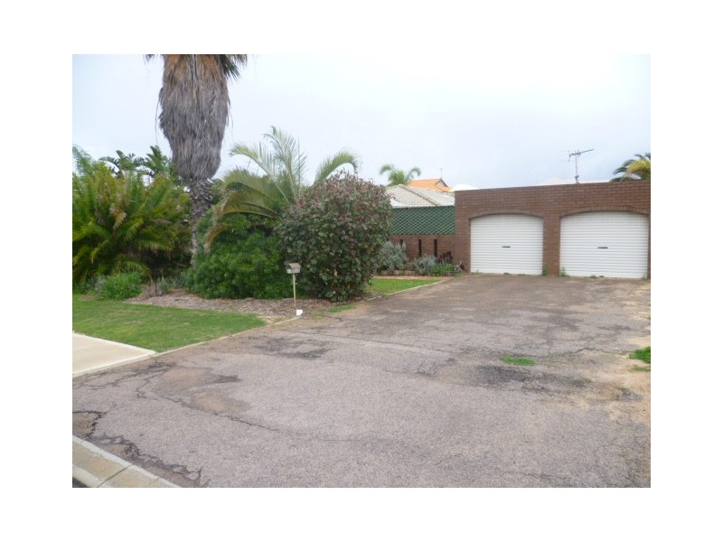 6 Seacrest Street, Tarcoola Beach WA 6530