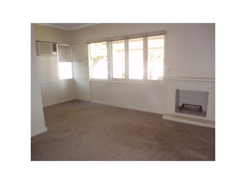 51 Phelps Street, Wonthella WA 6530