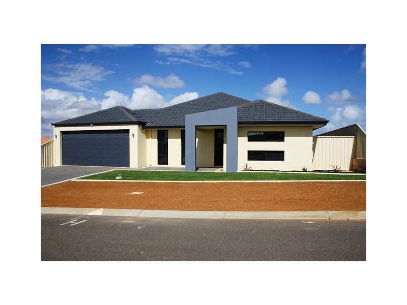 20 Moorings Loop, Sunset Beach WA 6530