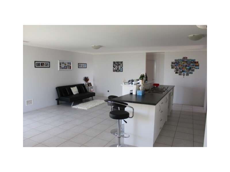 20 Moorings Loop, Sunset Beach WA 6530