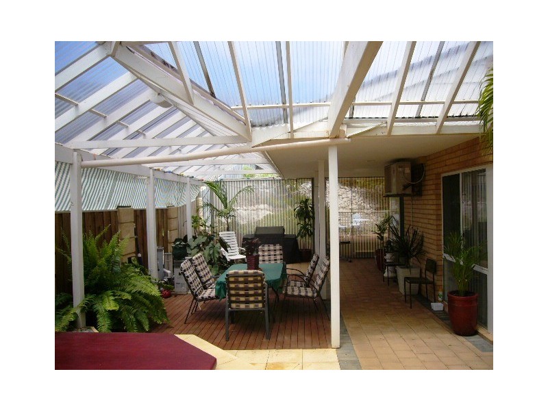 24 Endeavour Drive, Wandina WA 6530