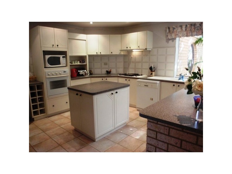 24 Endeavour Drive, Wandina WA 6530