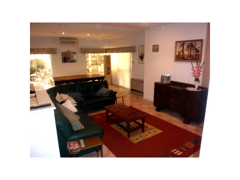 24 Endeavour Drive, Wandina WA 6530