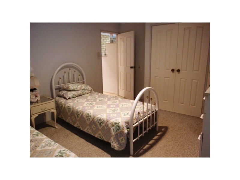 24 Endeavour Drive, Wandina WA 6530