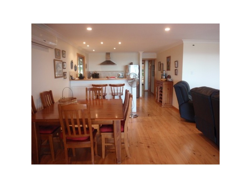 14 Tailer Street, Drummond Cove WA 6532