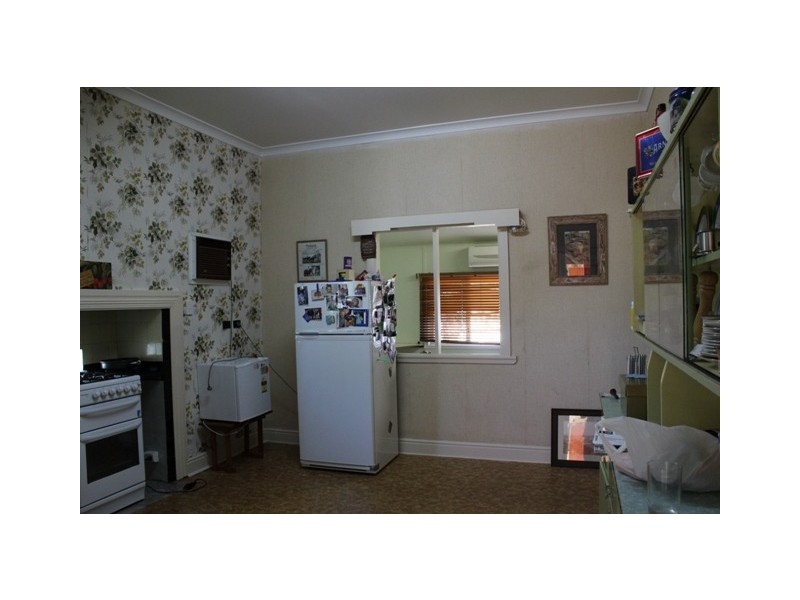 257A Fourth Street, Wonthella WA 6530