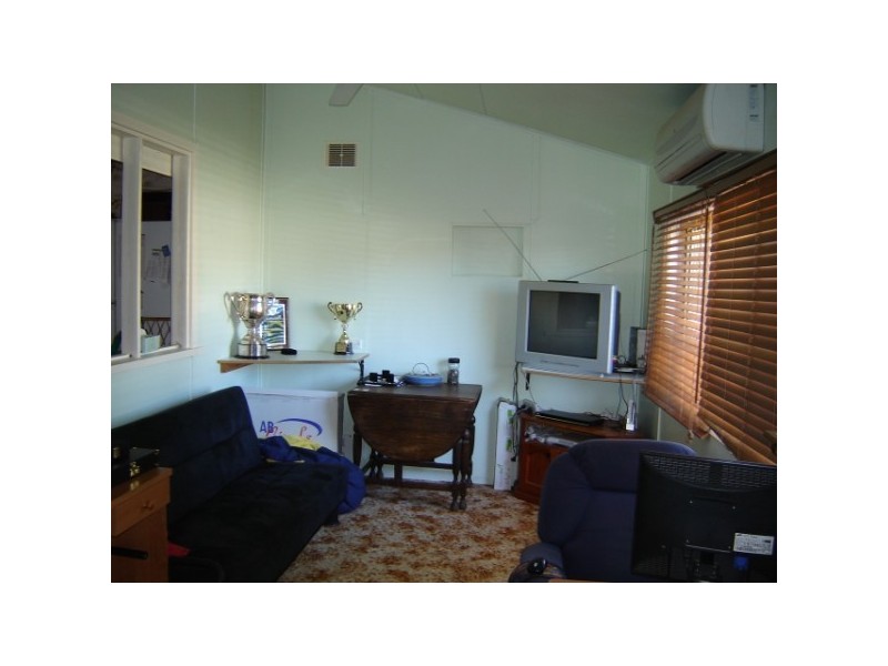 257A Fourth Street, Wonthella WA 6530