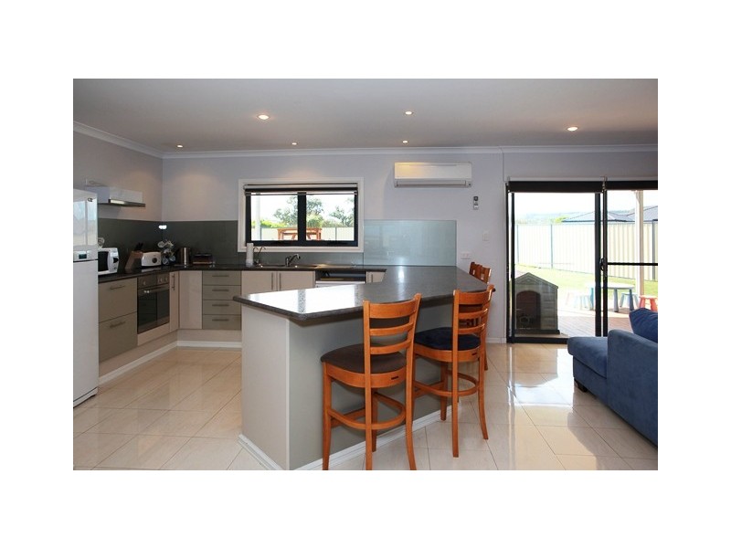 2 Pead Fairway, Waggrakine WA 6530