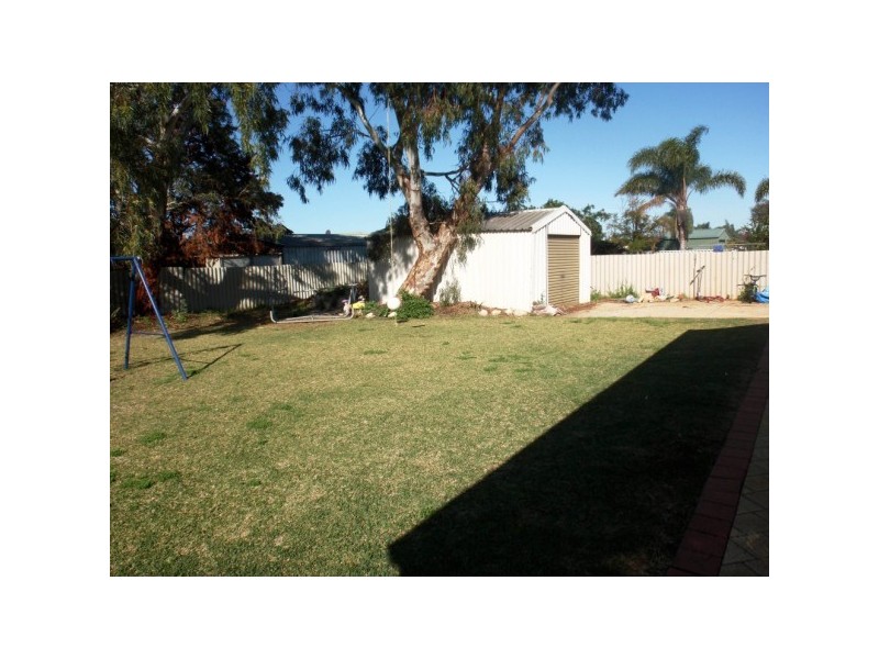 228 Chapman Valley Road, Waggrakine WA 6530