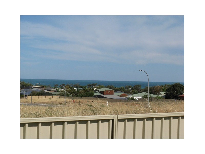 43 Reef Boulevard, Drummond Cove WA 6532