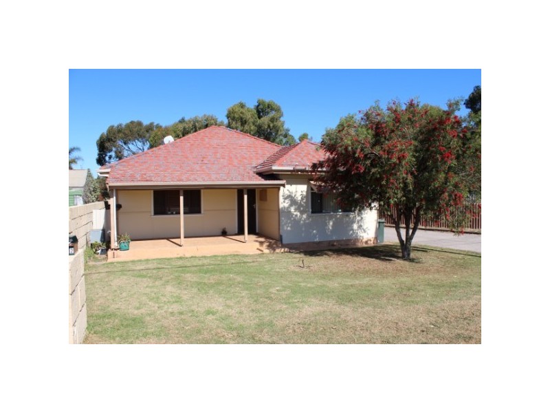 472 Chapman Road, Bluff Point WA 6530